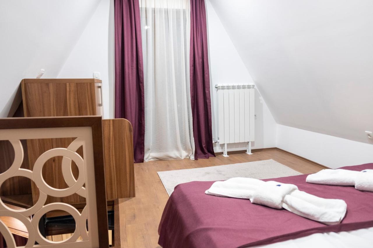 Borovnica Sweet Apartments 자블야크 외부 사진