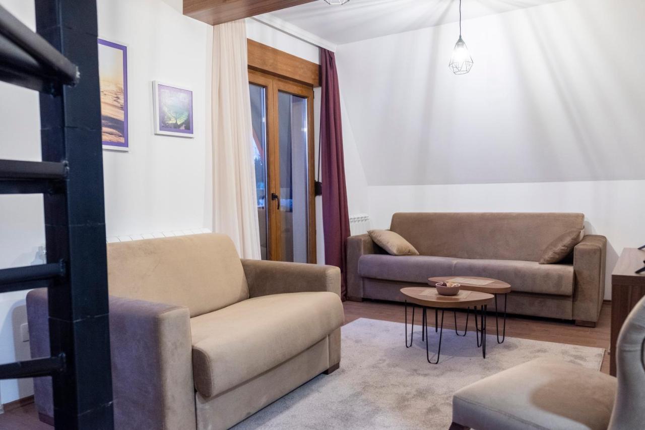 Borovnica Sweet Apartments 자블야크 외부 사진